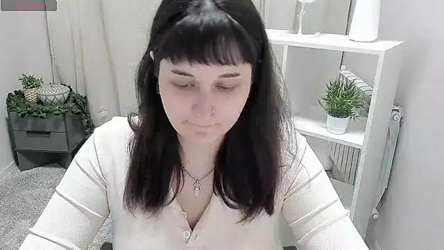 Mia__sensual Adlı Modelin Canlı XXX Sohbeti