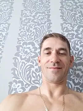 XXX chat uživo modela FreeRider111