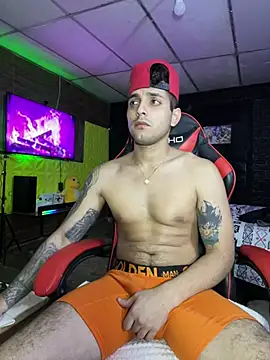 AlessandroAGTn Live XXX chat