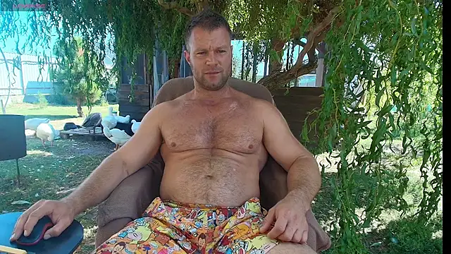 muscleangel18's Live XXX Chat