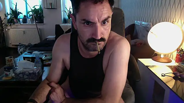 tomz0819 Webcam-Show