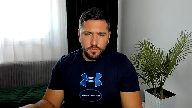 Gold_Alpha_Boy Chat XXX live