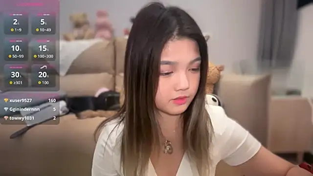 c-xuxu150's Live XXX Chat