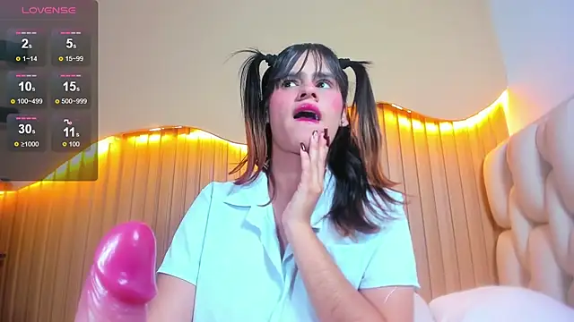 KAROLAGREY's Live XXX Chat