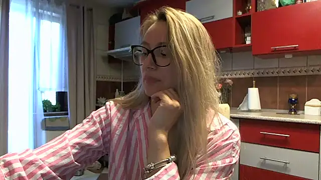 Nataly_Rosy XXX чат на живо