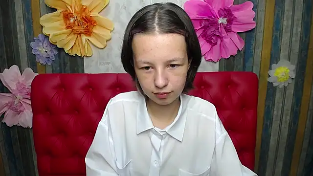 LindaSSlim XXX чат на живо