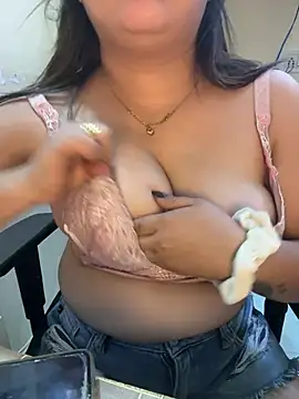Simiii-'s Live XXX Chat