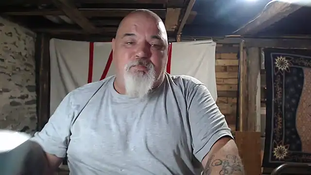 Živý XXX chat Newfiesausage1972