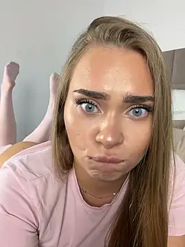 MonicaWestt Webcam-Show