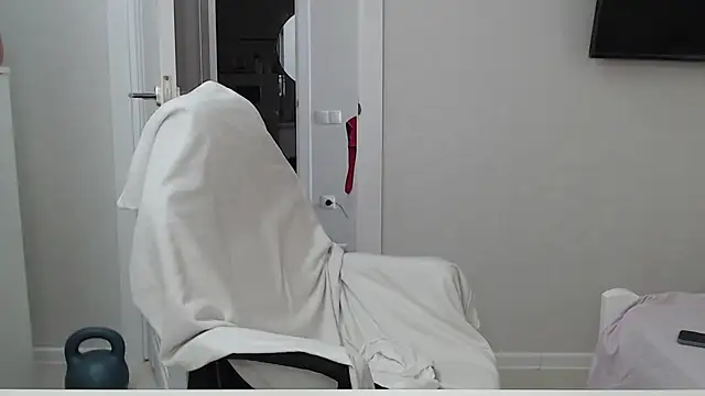 دردشة maxi_foxxx الجنسية المباشرة