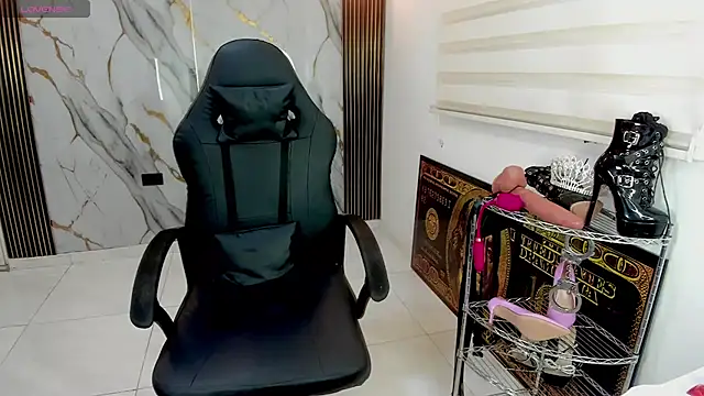 queen_findom1's Webcam Show