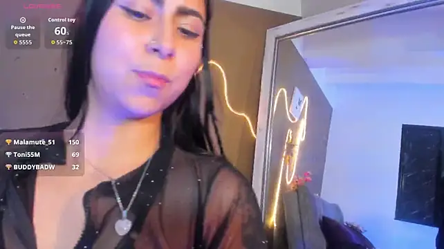 XXX chat uživo modela lucyfer_gpp