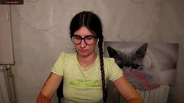 MaryEm976: онлайн-секс-чат