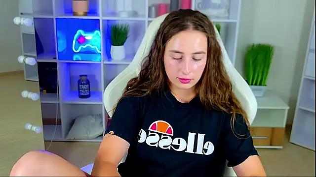 NadinnL Live XXX Chat