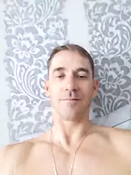 FreeRider111's Live XXX Chat