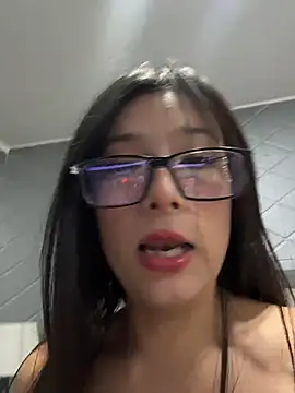 JunggSolhyum – Naživo XXX chat