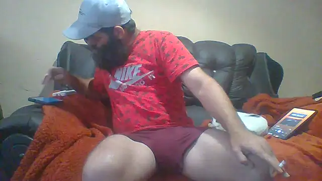 Interracialcouple35 Show in webcam