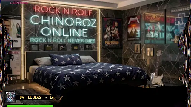 chino_roz Show in webcam