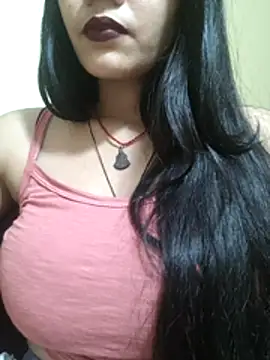 Pokazy przed kamerką – Cute_Kavya7