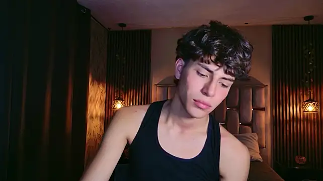 Michaell_Peters' Live XXX Chat