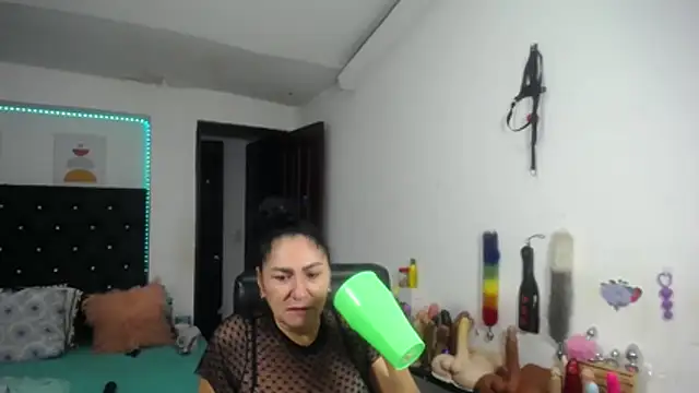 mature_bigboobs10 XXX чат на живо