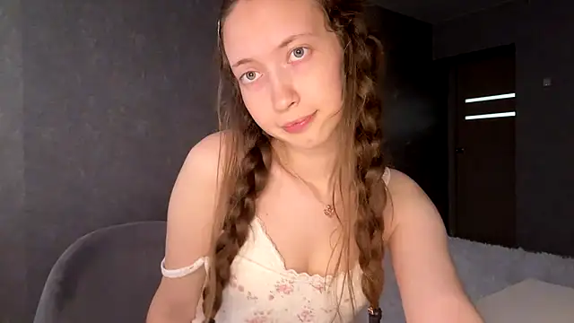 Chat +18 de Emily_Mur_ ao vivo