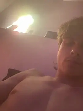 DaddySevenS live XXX chat