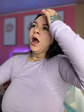 Živý XXX chat Megaan__More