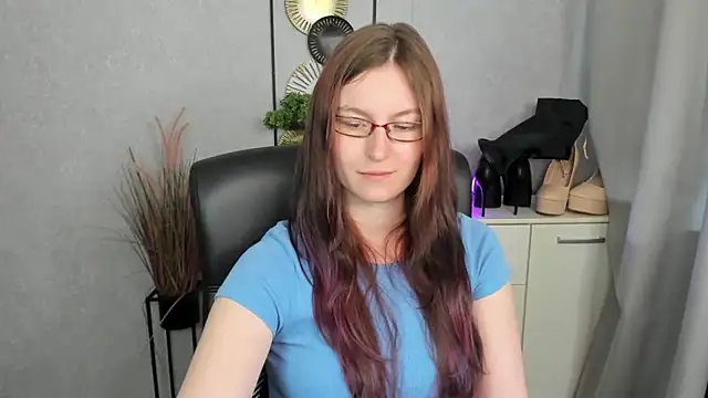 Chat +18 de emmaxDelight ao vivo