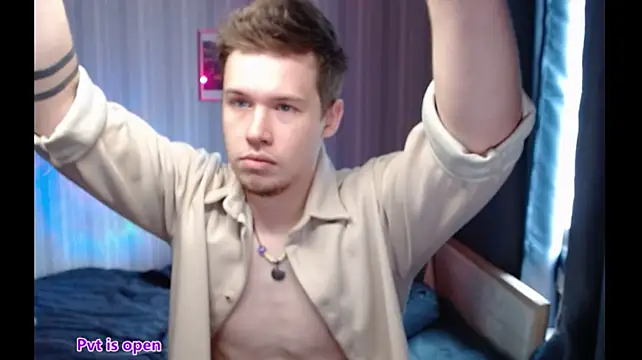 Sheldon_music Show in webcam