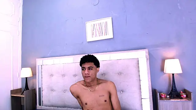 _Thiago12 Chat XXX in diretta