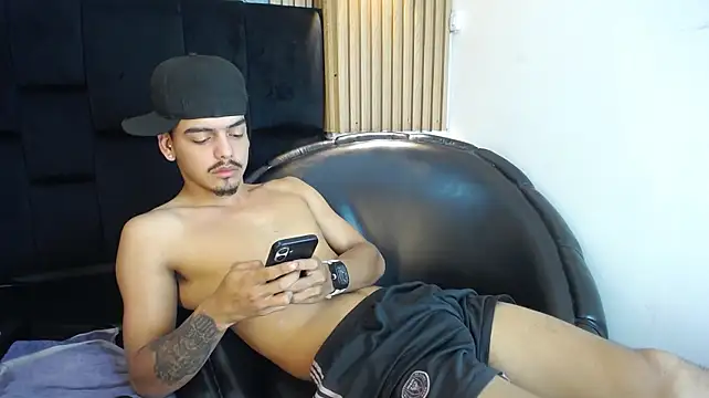 Show de Bastian_Fox_ na webcam