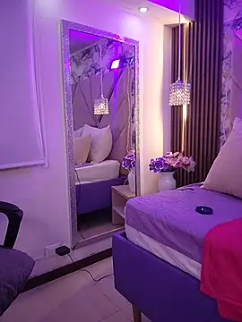 XXX chat uživo modela mia_rouxx1