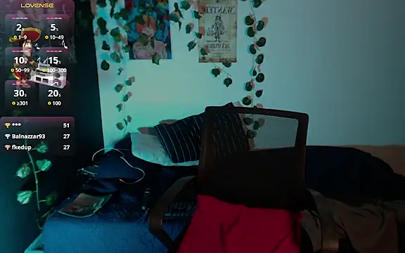 JohnnyJones_ XXX чат на живо