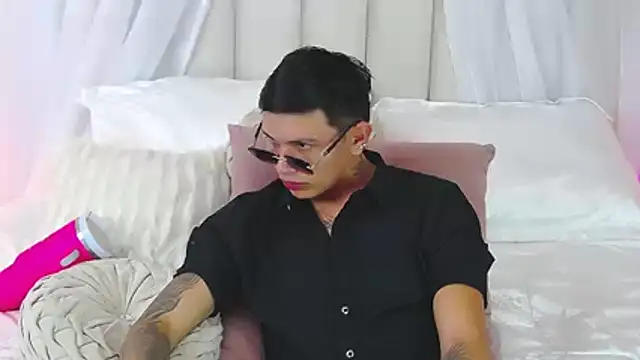 skoook_gray_ Obrolan Langsung XXX