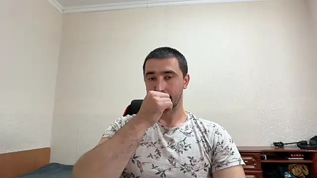 Hard__to__resist Live XXX Chat