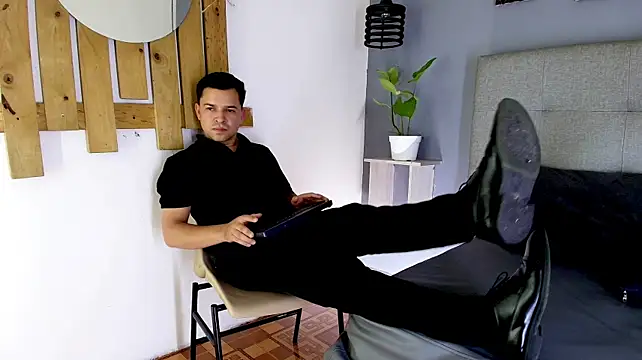 Hey_Noaah XXX чат на живо