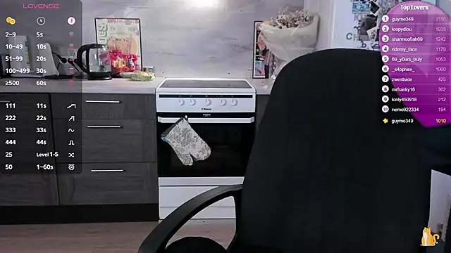 lina__tyaaan – Naživo XXX chat