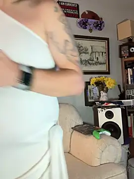 הופעת וובקאם של Teasenpleasety