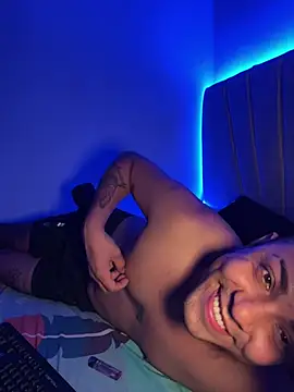 Webkamerová show logatto_locat