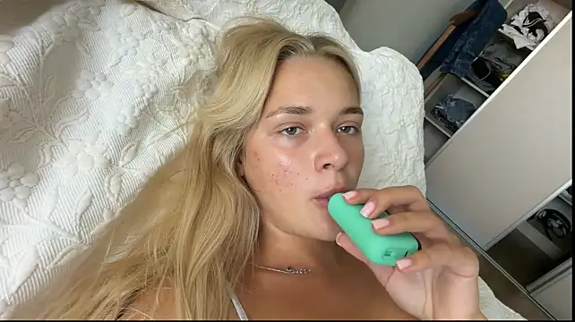 SoftMandolin's Webcam Show