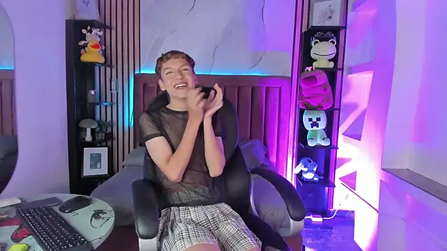 XXX chat uživo modela SthepanodiMonaco