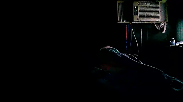 MrsPhoenix12 Show Webcam
