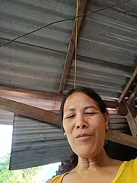 XXX chat uživo modela KK_sexyy