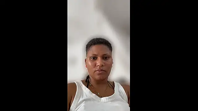 madelltheebony: απευθείας συνομιλία ΧΧΧ