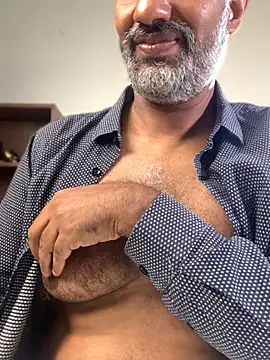 TheBeelzebun Show in webcam