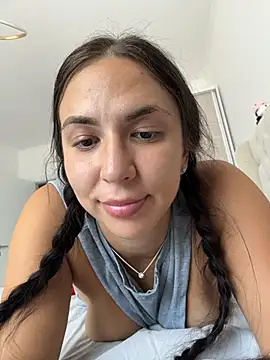 XXX chat uživo modela Bunny_Lush