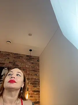 YourAmara XXX чат на живо