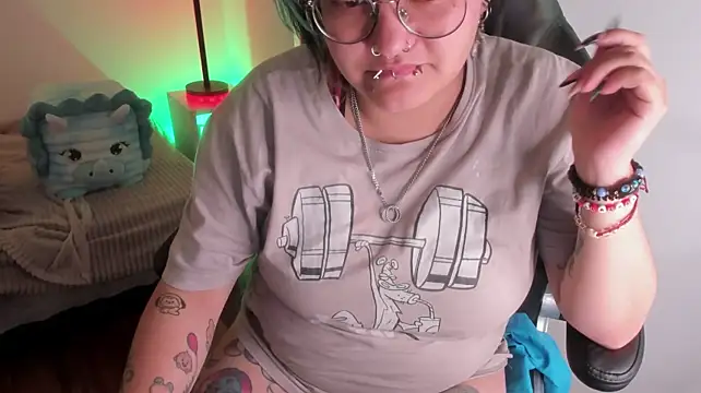 lucky-leah's Live XXX Chat