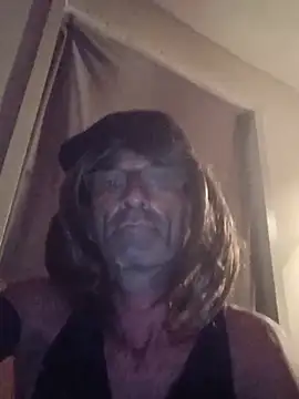 Pokazy przed kamerką – TrinityLove4U@xh